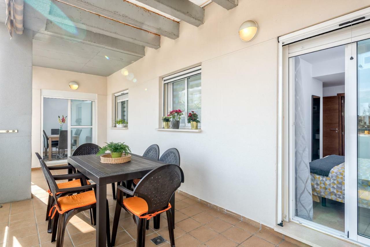 Wintowinrentals Best Location, Beach, Pool & Parking Rincón de la Victoria Exteriör bild